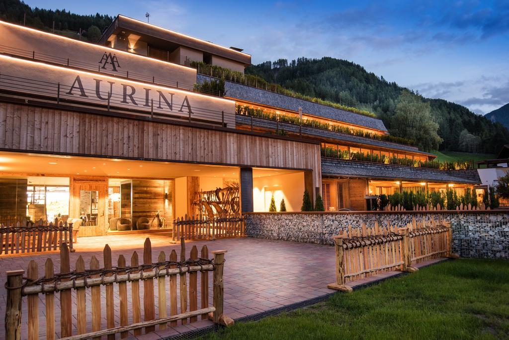 Aurina Lodges Лутаго Экстерьер фото